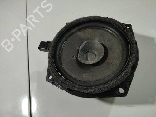 speaker-iveco-daily-iv-platformchassis-2006-2007-2008-2009-2010-2011-2012-32550954 main image