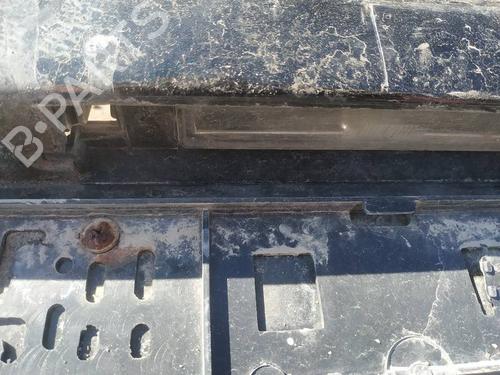 licence-plate-light-toyota-yaris-_p9_-2005-2006-2007-2008-2009-2010-2011-2012-2013-2014-35094830 main image