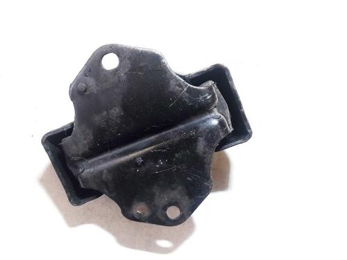 Used Engine mount Engine mount MITSUBISHI PAJERO III (V7_W, V6_W) 3.2 Di-D (V68W, V78W) (165 hp) 33069407 33069407