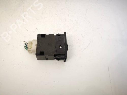 Switch TOYOTA COROLLA Verso (_E12_) 2.0 D-4D (CDE120_, CDE120R) | BP34782117I30 - Image 3