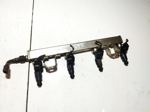 Used Injection rail Injection rail VOLVO V50 (545) 1.8 (125 hp) 35467399 35467399