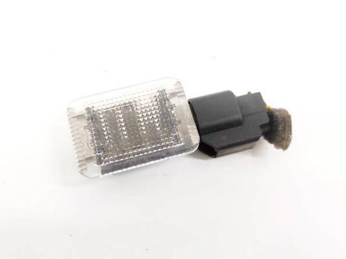 interior-roof-light-volvo-v50-545-2003-2004-2005-2006-2007-2008-2009-2010-2011-2012-35221839 main image