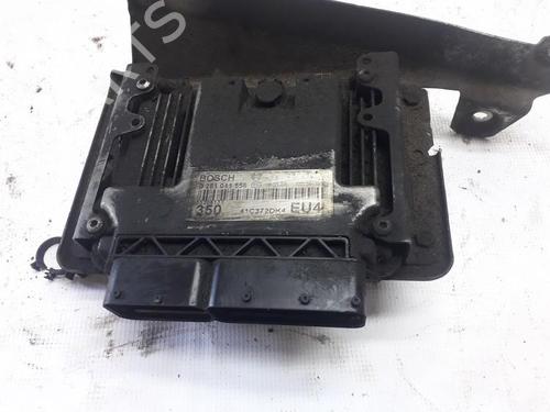 Used Engine control unit (ECU) Engine control unit (ECU) LANCIA MUSA (350_) 1.9 D Multijet (350.AXC1A) (101 hp) 33517791 33517791