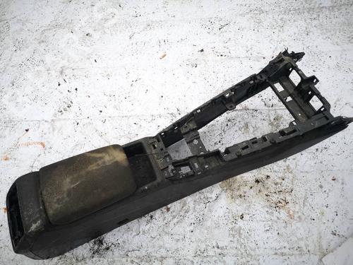 Used Armrest / Center console Armrest / Center console AUDI A4 Allroad B8 (8KH) 2.0 TDI quattro (136 hp) 40555987 40555987