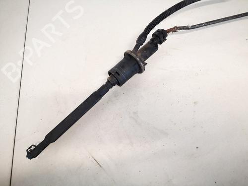 Used Clutch slave cylinder Clutch slave cylinder 35392329 35392329