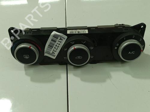 Used Climate control Climate control CHEVROLET CAPTIVA (C100, C140) 2.0 D 4WD (150 hp) 34788402 34788402