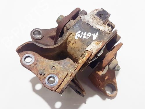 Used Engine mount Engine mount MAZDA 6 Hatchback (GG) 2.0 DI (GG14) (143 hp) 33083010 33083010