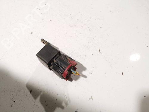 fuse-box-peugeot-307-3ac-2000-2001-2002-2003-2004-2005-2006-2007-2008-2009-2010-2011-2012-33489816 main image