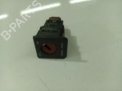 Used Switch Switch PEUGEOT 307 (3A/C) 2.0 HDi 110 (107 hp) 33489863 33489863