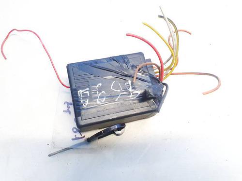 Used Electronic module Electronic module VW TRANSPORTER T4 Van (70A, 70H, 7DA, 7DH) 2.4 D (78 hp) 32930021 32930021