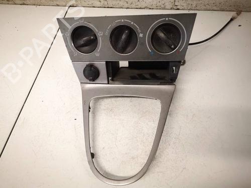 Used Climate control Climate control TOYOTA MATRIX (_E13_) 1.8 VVTi (ZZE132, ZZE134) (132 hp) 36379885 36379885