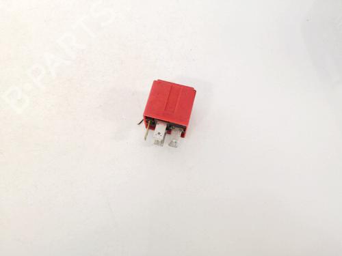 Electronic sensor OPEL VECTRA C (Z02) 2.2 DTI 16V (F69) | BP33068948M84 - Image 2