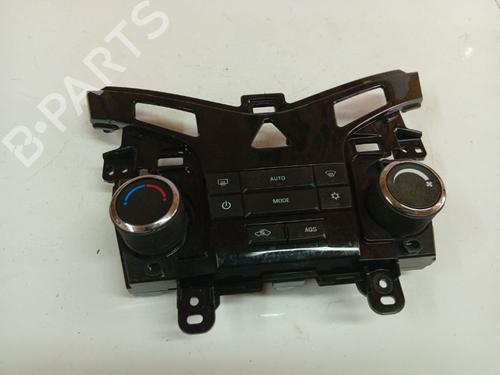 Used Climate control Climate control CHEVROLET CRUZE Hatchback (J305) 2.0 CDI (163 hp) 40029240 40029240