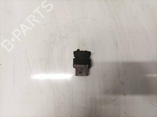 Used Electronic sensor Electronic sensor TOYOTA RAV 4 III (_A3_) 2.2 D (ALA35_) (150 hp) 35192039 35192039