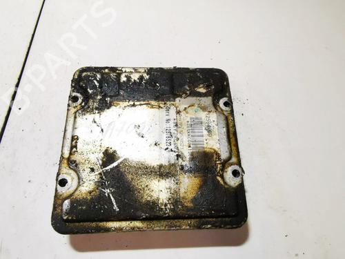 Used Engine control unit (ECU) Engine control unit (ECU) CADILLAC SRX 4.6 AWD (325 hp) 32882402 32882402