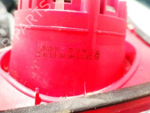 Left tailgate light VW PASSAT B6 (3C2) 2.0 TDI | BP35171615C79 - Image 3