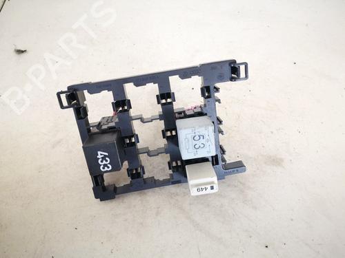 Used Fuse box Fuse box VW TOURAN (1T1, 1T2) 2.0 TDI 16V (140 hp) 32914920 32914920