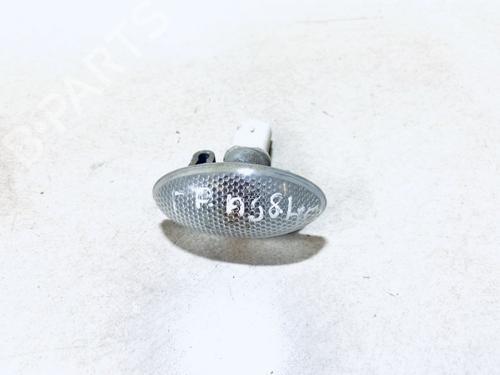 Used Right side indicator Right side indicator PEUGEOT 206 SW (2E/K) 1.4 HDi (68 hp) 35625430 35625430