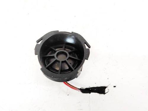 speaker-audi-a3-8p1-2003-2004-2005-2006-2007-2008-2009-2010-2011-2012-2013-32948787 main image