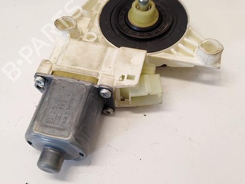Used Right rear window motor Right rear window motor 39392867 39392867