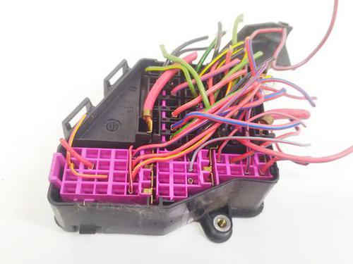 Fuse box VOLVO S60 I (384) D5 | BP32626483E1 - Image 2