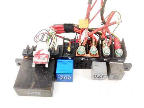 Used Fuse box Fuse box AUDI A6 C5 (4B2, 4B4) 1.9 TDI (110 hp) 32966126 32966126