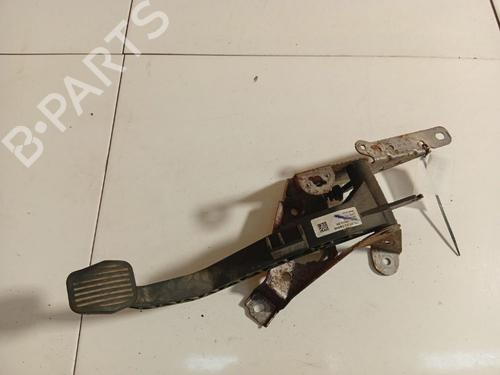 Used Clutch pedal Clutch pedal 36829269 36829269