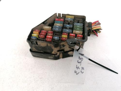 Used Fuse box Fuse box AUDI A4 B5 (8D2) 1.9 TDI (110 hp) 32913043 32913043