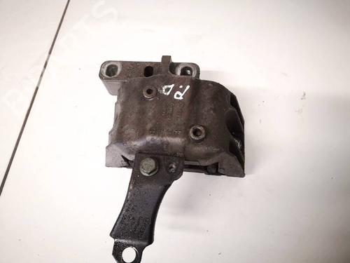 engine-mount-audi-a3-8l1-1996-1997-1998-1999-2000-2001-2002-2003-2004-2005-2006-32937604 main image
