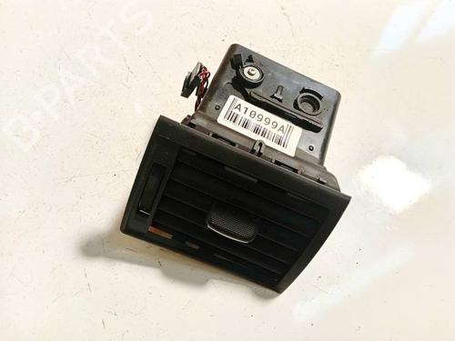 air-vent-audi-a8-d3-4e2-4e8-2002-2003-2004-2005-2006-2007-2008-2009-2010-32969811 main image