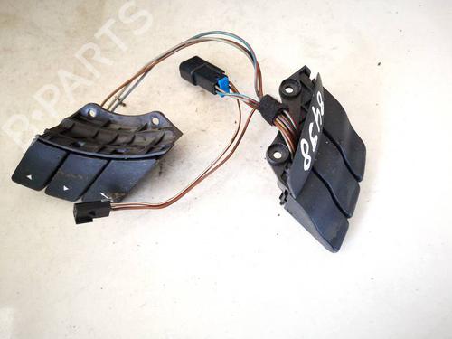 Used Steering wheel controls Steering wheel controls 35383718 35383718