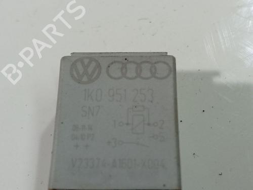 Electronic sensor SKODA SUPERB II (3T4) 2.0 TDI | BP38975654M84 - Image 5