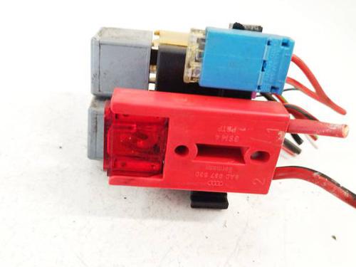 Fuse box VW PASSAT B5 Variant (3B5) 1.9 TDI | BP37063322E1 - Image 2