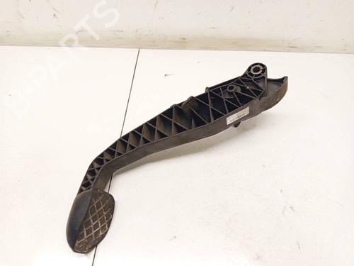 Used Clutch pedal Clutch pedal 34842960 34842960