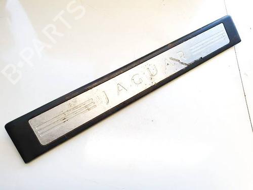 Used Step Step JAGUAR XF I (X250) 2.7 D (207 hp) 39895664 39895664