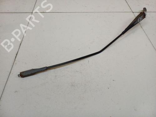 Used Front windshield wiper arm Front windshield wiper arm OPEL CORSA D (S07) 1.2 (L08, L68) (80 hp) 34615708 34615708