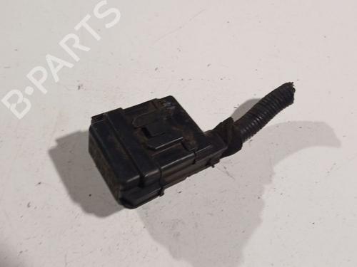 Used Fuse box Fuse box HONDA ACCORD VII (CL, CN) 2.2 i-CTDi (CN1) (140 hp) 32571265 32571265