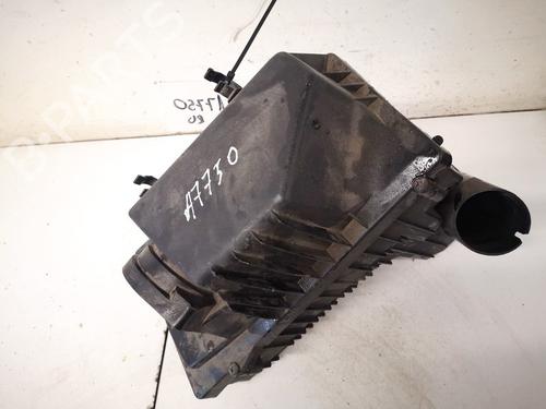 Used Air filter box Air filter box PEUGEOT 407 (6D_) 2.0 HDi 135 (6DRHRH, 6DRHRE, 6DRHRG, 6DRHRJ) (136 hp) 35448401 35448401