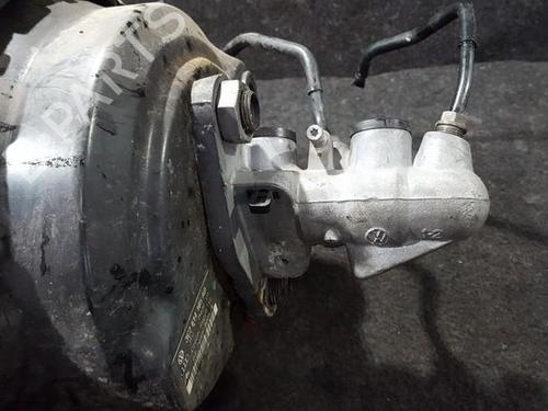 brake-master-cylinder-vw-passat-b6-3c2-2005-2006-2007-2008-2009-2010-2011-35659670 main image