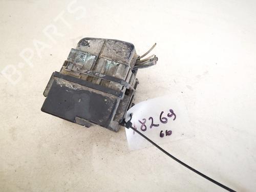 fuse-box-opel-movano-a-bus-x70-1998-32911945 main image