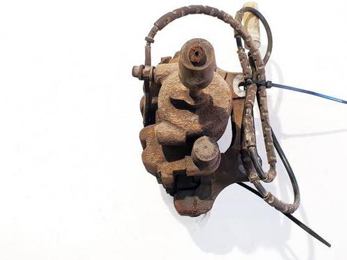 Right rear brake caliper BMW 1 Convertible (E88) 118 d | BP35206595M106 - Image 2