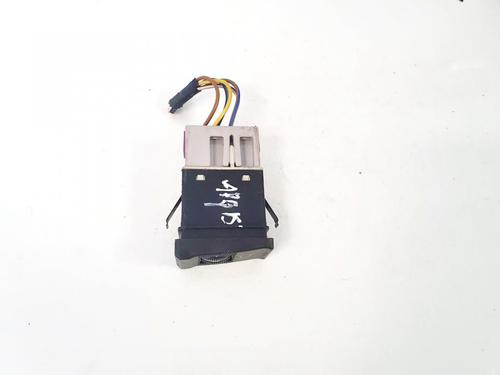 Used Switch Switch AUDI 80 B4 Saloon (8C2) 1.6 (71 hp) 35457385 35457385