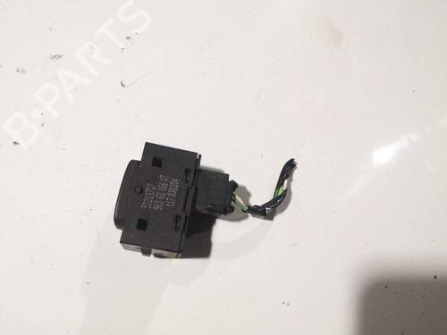 Used Switch Switch PEUGEOT 407 (6D_) 2.0 16V (6DRFJC, 6DRFJE, 6DRFJF) (140 hp) 32547397 32547397