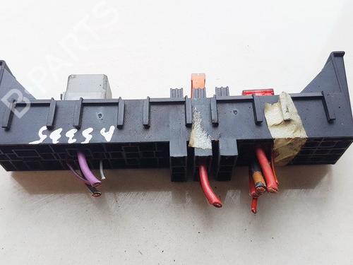 Used Fuse box Fuse box MERCEDES-BENZ SPRINTER 2-t Bus (B901, B902) 213 CDI (902.671, 902.672) (129 hp) 33530587 33530587