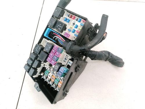 Used Fuse box Fuse box MAZDA CX-7 (ER) 2.2 MZR-CD AWD (ER10A) (173 hp) 32888543 32888543