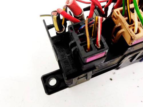 Fuse box VW PASSAT B5 Variant (3B5) 1.9 TDI | BP32947112E1 - Image 3