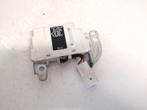 electronic-module-toyota-prius-liftback-_w2_-2003-2004-2005-2006-2007-2008-2009-2010-32609716 main image
