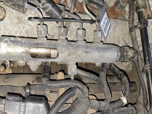 Used Injection rail Injection rail 34782823 34782823