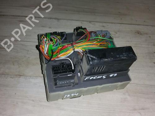 Used Fuse box Fuse box FORD FOCUS I (DAW, DBW) 1.6 16V (100 hp) 33480815 33480815