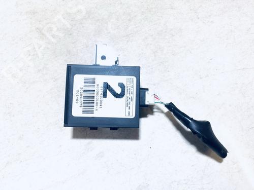 Used Electronic module Electronic module TOYOTA YARIS (_P9_) 1.33 VVT-i (NSP90_, NSP90R) (99 hp) 33062297 33062297